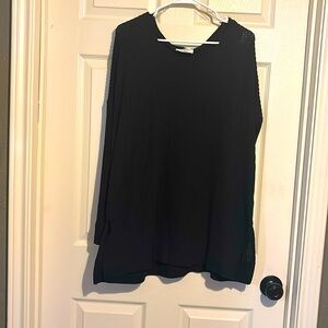 Size large black waffle knit tunic bundle